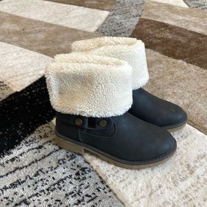 Girls Nautica boots Sherpa lined